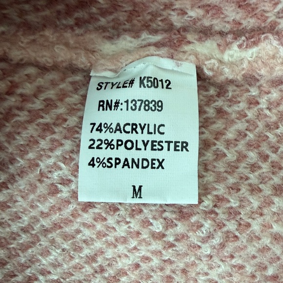 debut western print Blush and Dusty Rose, button down cardigan. - Picture 7 of 7